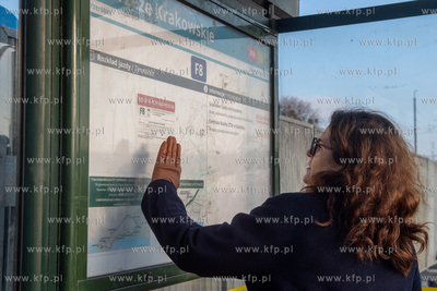 Testowy rejs promu F8, kursującego wzdłuż remontowanego...