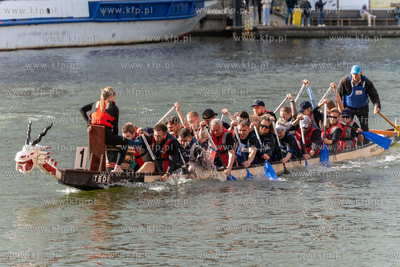 XV Regaty Instytucji Kultury - zawody Smocze Łodzie...