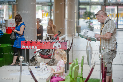 Gdansk. CH Manhattan. Promocja angielskiej wersji albumu...