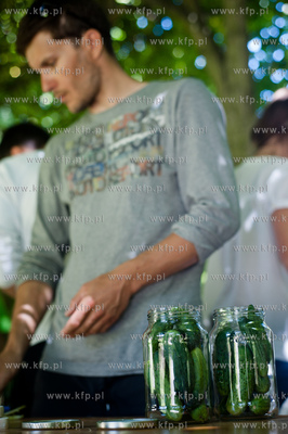 Gdansk. Park Oliwski. Parkowanie - Nieuzytki. VII edycja...