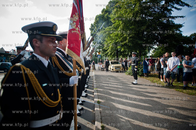 Gdansk. Targ Rakowy. Pomnik  Polskiego Panstwa Podziemnego....