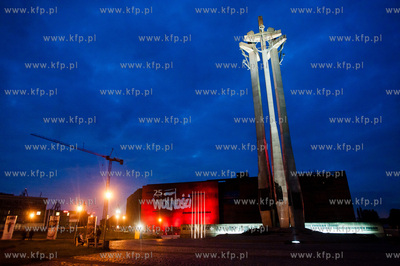 Gdansk. Logo obchodow 25-lecia pierwszych, wolnych...