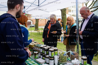 Gdansk. Plac T. Polaka. Briefing prasowy poprzedzajacy...