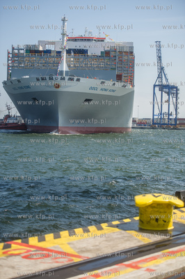 Do DCT Gdańsk zawinął największy kontenerowiec...