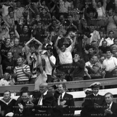 Mecz pomiędzy reprezentacjami Polski i ZSRR na stadionie...