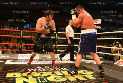 Gdynia, Gala boksu zawodowego. Nz. Walka Timur Nergadze...