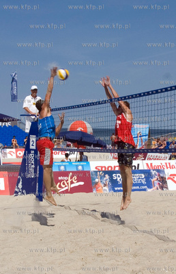 Ustka
Na plazy wschodniej w Ustce rozpoczal  sie w...