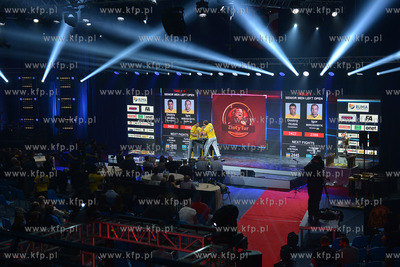 XV edycja Pucharu Swiata Zawodowcw w Armwrestlingu...