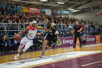 Słupsk. Energa Czarni Słupsk - Trefl Sopot 89-58...