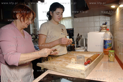 Wies Sulmin na Kaszubach - przygotowania do swiat Bozego...