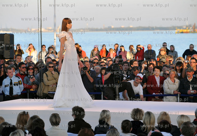 Sopot Fashion Day na molo w Sopocie. Pokaz kolekcji...