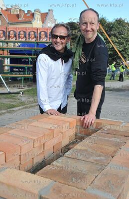 Gdansk. Wmurowania kamienia wegielnego pod budowe Teatru...