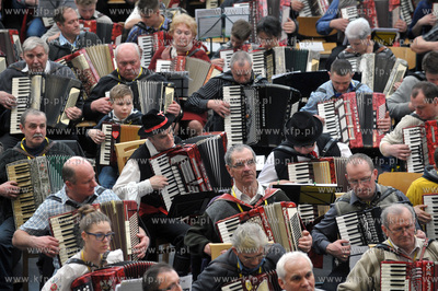 Sierakowice na Kaszubach. Dzien Jednosci Kaszubow....