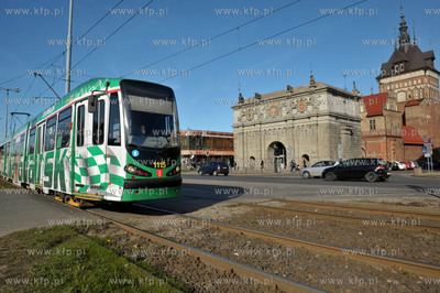 Gdansk. Tramwaj w barwach Lechii Gdansk na ul. Waly...