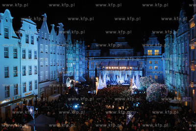Gdansk. Dlugi Targ. Koncert Cała Polska śpiewa kolędy...