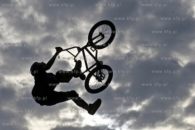 Gdansk. Plac Zebran Ludowych. Baltic Games -  Festival...