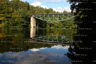 Wiadukt kolejowy w Rutkach.
14.09.2014
fot. Krzysztof...