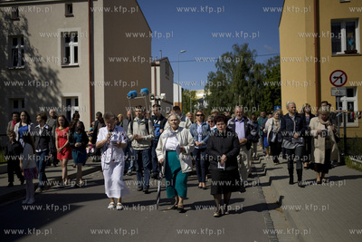 Procesja Bozego Ciala w gdanskiej dzielnicy Letnica....