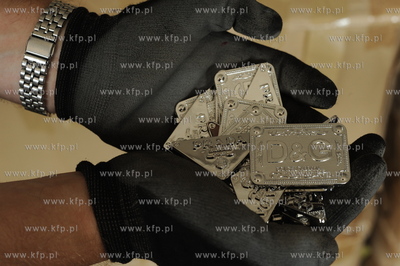 Funkcjonariusze Granicznego Referatu Zwalczania Przestepczosci...