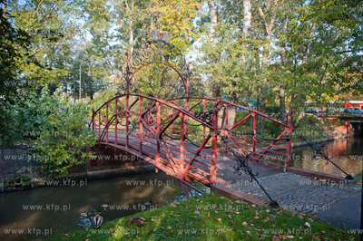 Gdansk. Park przy Targu Rakowym.
18.10.2011
fot....