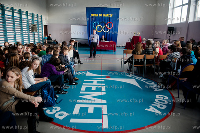 Pruszcz Gdanski. Zespol Szkol nr 2. Spotkanie z Leszkiem...