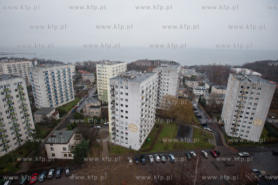 Gdynia. Uroczystosc zawieszenia wiechy na apartamentowcu...