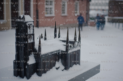 Gdansk. Zima i obfite opady sniegu wrocily do miasta.
08.01.2012
fot....