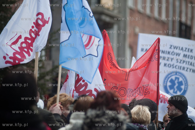Gdansk. Protest zwiazkow zawodowych Szpitala Specjalistycznego...