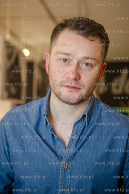 Gdansk. Galeria O Tu. Wernisaz wystawy zdjec pt. Sybera...