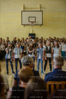 Gdańsk. Osowa. Szkoła Podstawowa nr 81. Miejska inauguracja...