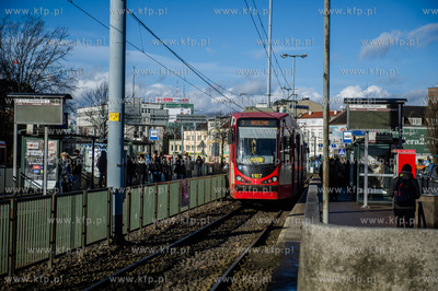 Gdańsk. Przystanek tramwajowy Brama Wyżynna.
22.02.2017
fot....