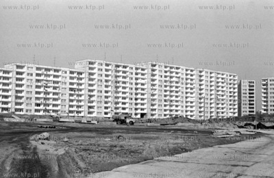 Blok mieszkalny nr 5 na ul. Dywizjonu 303 w Gdansku...