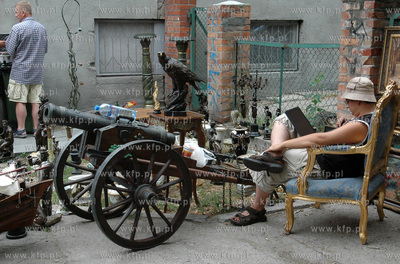 Jarmark Dominikanski. Stoiska ze starociami i antykami

29.07.2006...