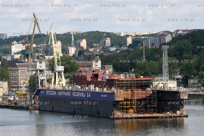 Stocznia Marynarki Wojennej w Gdyni.
13.07.2008
fot....