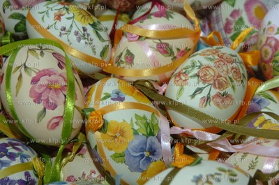 Wielkanocne ozdoby. Nz. pisanki 25.03.2009 fot. Arturo...