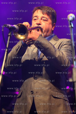 Warszawa, Centrum Kultury Koneser. Free Form Festival...