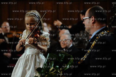 Gdansk. Dwor Artusa. Wreczenie Medali sw. Wojciecha...