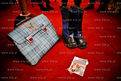 CH Medison, Przebieralnia z PRLu zorganizowana przez...