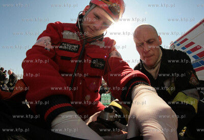 Cwiczenia wypadku masowego z duza iloscia osob poszkodowanych...