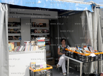 Gdynia. al. Jana Pawla II. Nadmorski Plener Czytelniczy,...