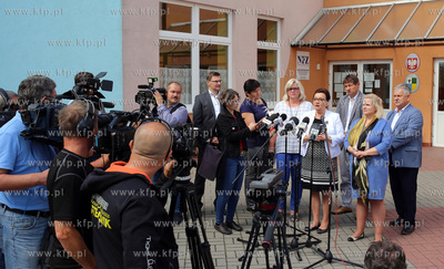 Wizyta Minister Edukacji , Anny Zalewskiej, w Zespole...