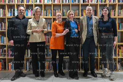 Miejska Biblioteka Publiczna - Sopoteka. Teatr Przy...