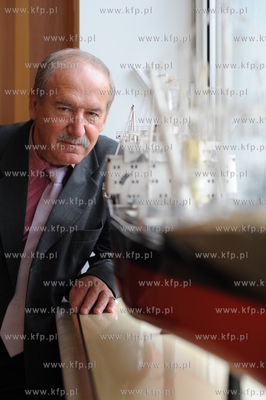 Boshidar Metschkow, czlonek Zarzadu, Dyrektor Generalny...