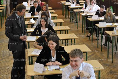 Egzamin maturalny z jezyka polskiego w III Liceum Ogolnoksztalcacym...