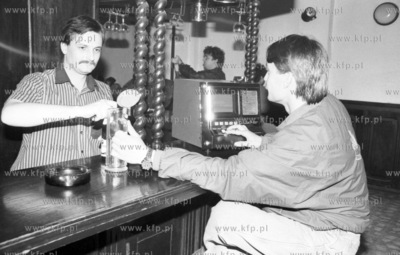 Dyskoteka i lokal gastronomiczny Marco pozniejszy Pub...