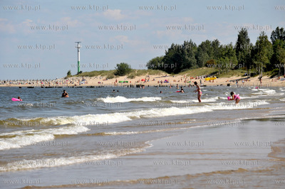 Plaza w Gdansku Gorkach Zachodnich na Zatoka Gdanska.....