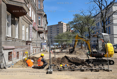 Gdansk. Dolne Miasto. Remont i przebudowa ulicy Lakowej...