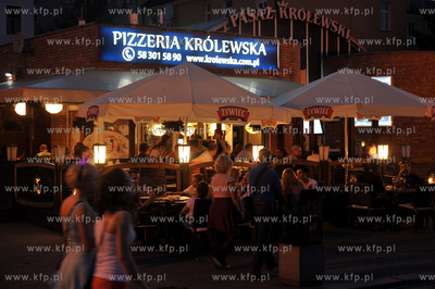 Gdansk. Targ Weglowy. Pizzeria Krolewska. 4.07.2015...