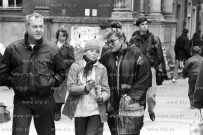 Na Dlugim Targu w Gdansku. 10.1992 5pazdziernik92_m.kosycarz_p42...