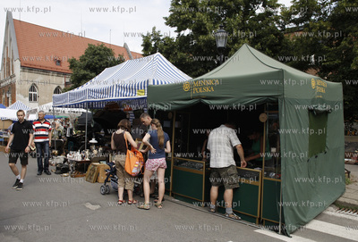 Gdansk. Jarmark Dominikanski. Stoisko Mennicy Polskiej.
02.08.2010
fot....